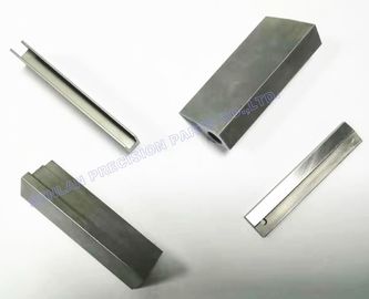 プラスチック注入型の押された鋼鉄部品のための小さい精密穿孔器の部品
