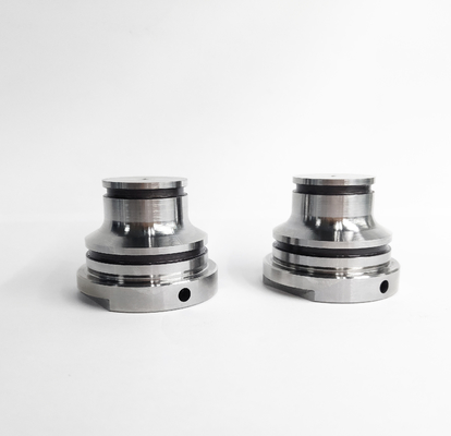合金鋼 SKD61 Cnc ターニング コンポーネント 耐磨性 黒塗装 表面処理