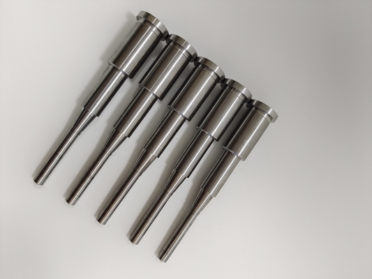 精密型成形部品 SKH51 日常梱包用のエジェクターピンと袖