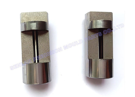 プラスチック製の模具の精密ロケーションブロックです