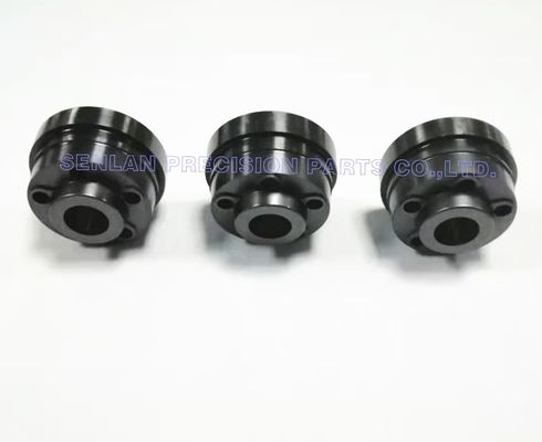 AISI 303 (1.4305) TiAlNコーティング 穴のパーツ 精密な注射模具挿入