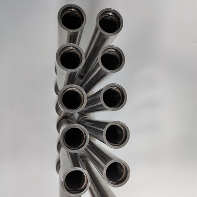 H13 / SKD61 エジェクタリーブ 内部冷却孔のカスタム型部品