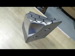 プラスチック射出成形精密金型部品金型コアインサート公差 +/-0.01mm