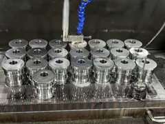 模具の挿入,コア,スライダー